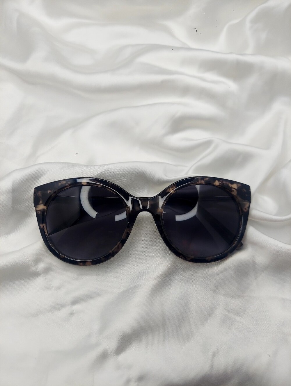 Lucky Brand "Cayucos" Cat-Eye Sunglasses.